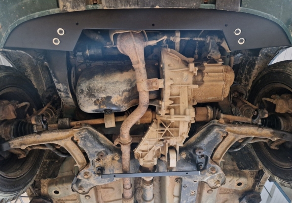 Steel skid plate for Fiat Panda 4x4