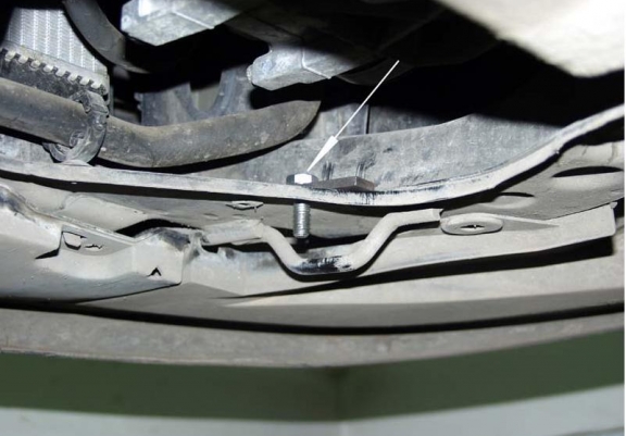 Steel skid plate for Peugeot 607