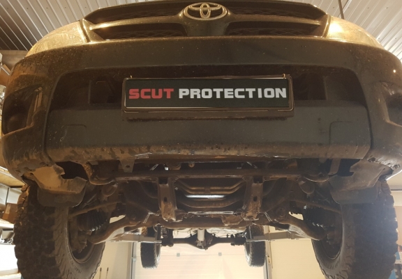 Steel skid plate for the protection of the engine and the radiator for Toyota Hilux
