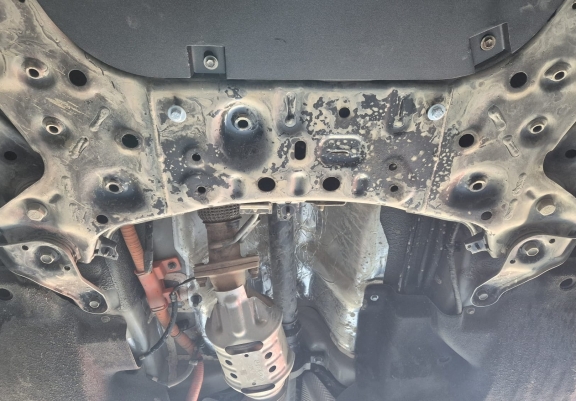 Steel skid plate for Hyundai Tucson