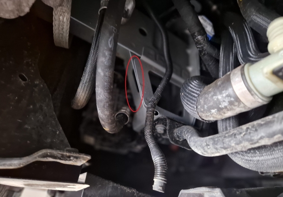 Aluminium skid plate for Renault Trafic