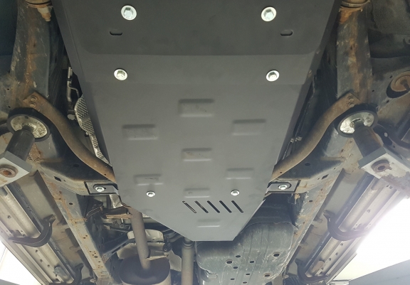 Steel gearbox skid plate for Toyota Land Cruiser 150