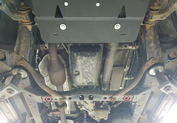 Steel gearbox skid plate for Toyota Land Cruiser 150