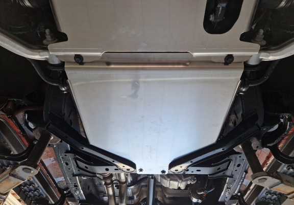 Aluminum gearbox skid plate for Volkswagen Amarok