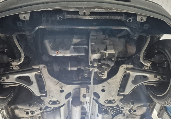 Steel skid plate for Renault Twingo