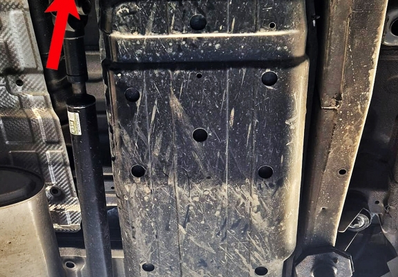 Steel fuel tank skid plate  for Ssangyong Rexton